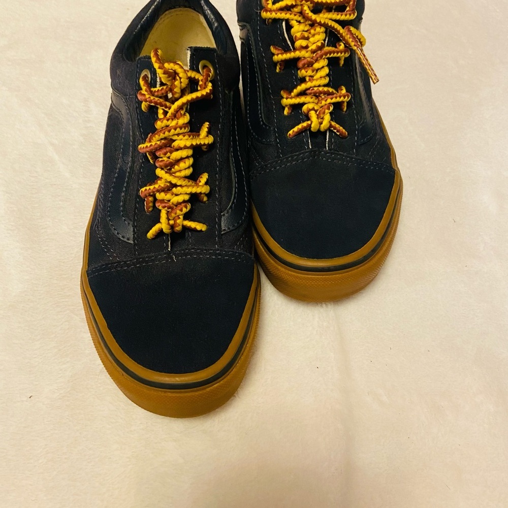 VANS skate Board Off the Wall Unisex in Black Mens Size 5, Women’s Size 6.5 EUC